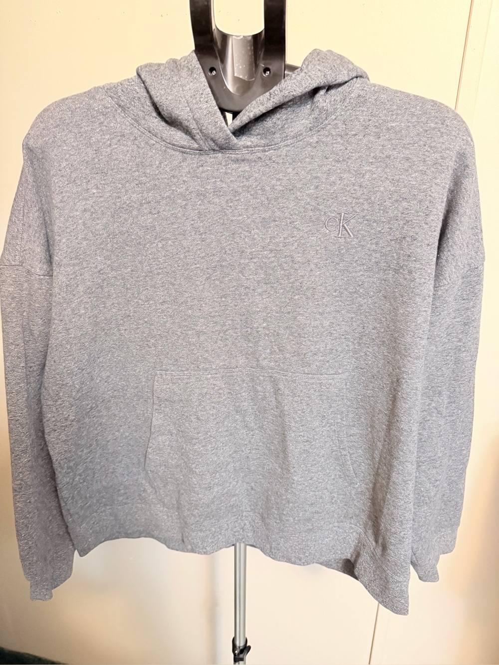 Calvin Klein Heather Gray Cropped Pullover Hoodie Size Large Logo